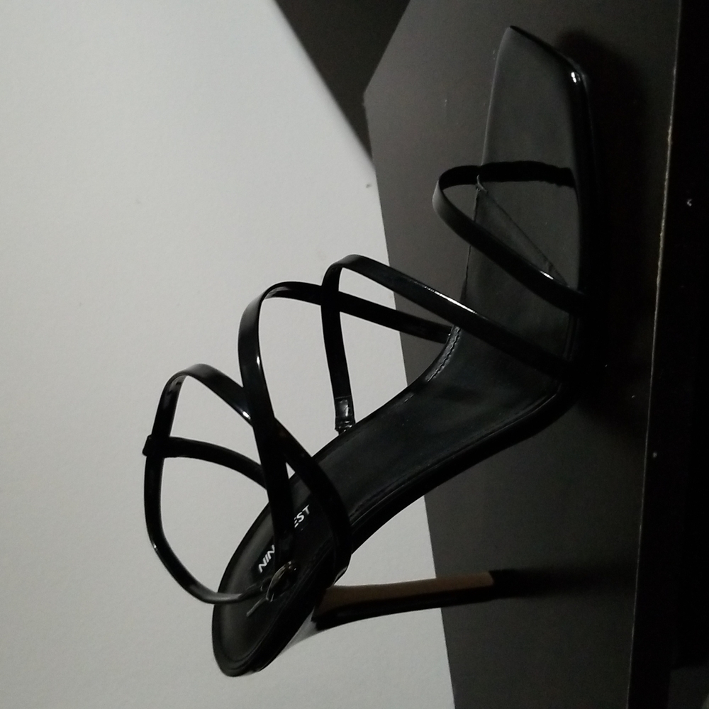 Nine West Black Tilas Heels Sz 11
